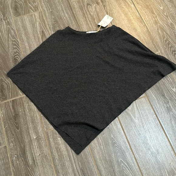 Peyton Bre boutique size 10 gray light cotton blend poncho sweater NWT. ⭐️new⭐️ - Picture 1 of 3